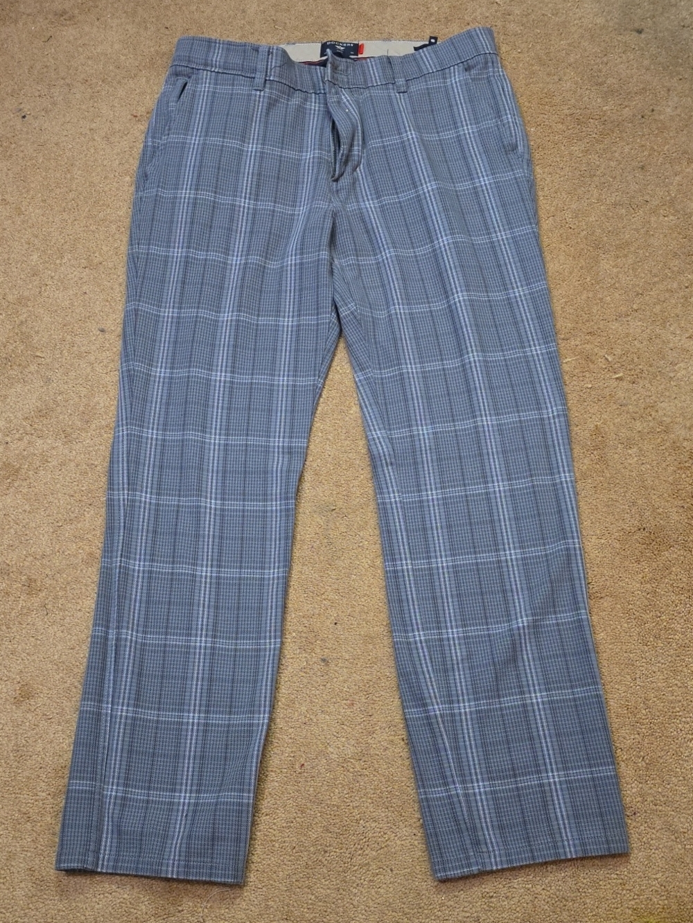 Dockers Men's Grey Plaid Chinos